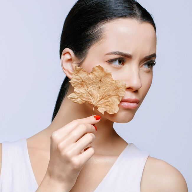 ผิวขาดน้ำคืออะไร ? เผยเคล็ด (ไม่) ลับฟื้นบำรุงผิวให้สุขภาพดี